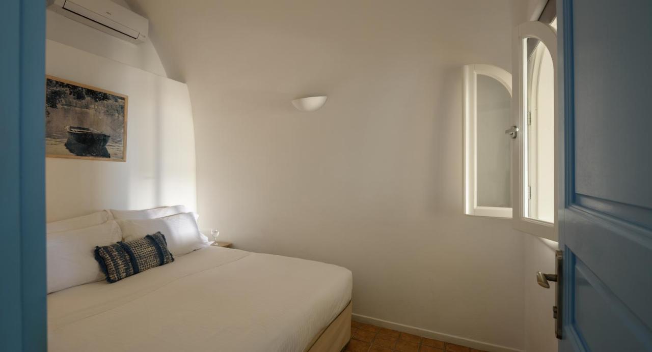 Pantelia Suites Fira  Extérieur photo
