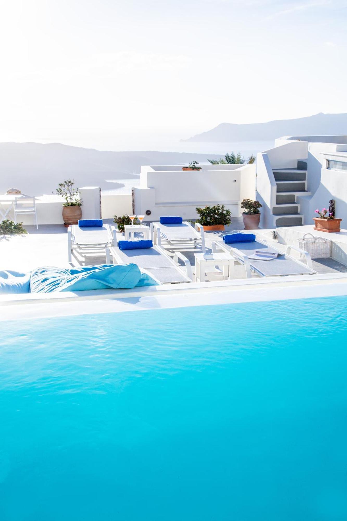 Pantelia Suites Fira  Extérieur photo
