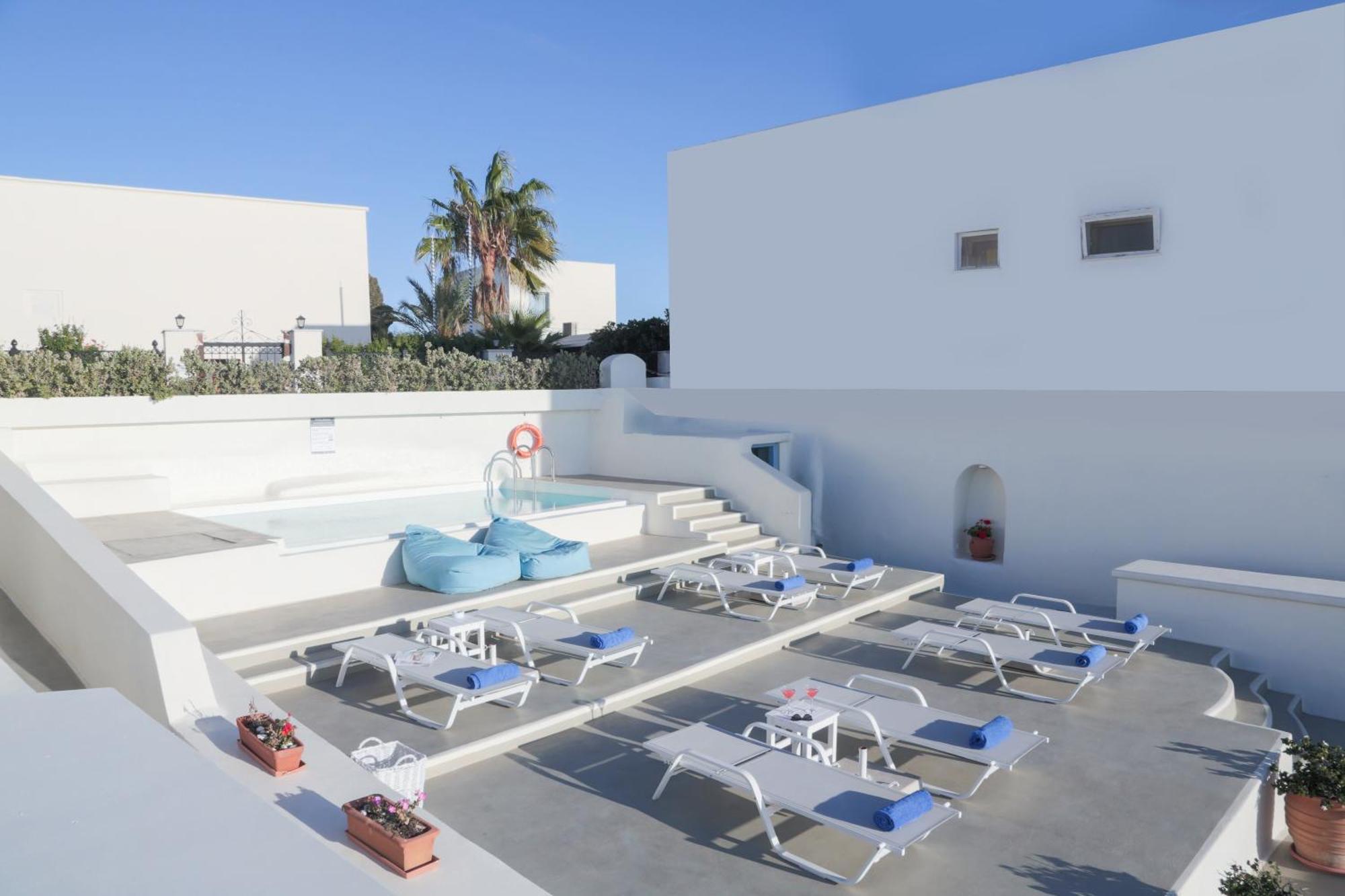 Pantelia Suites Fira  Extérieur photo