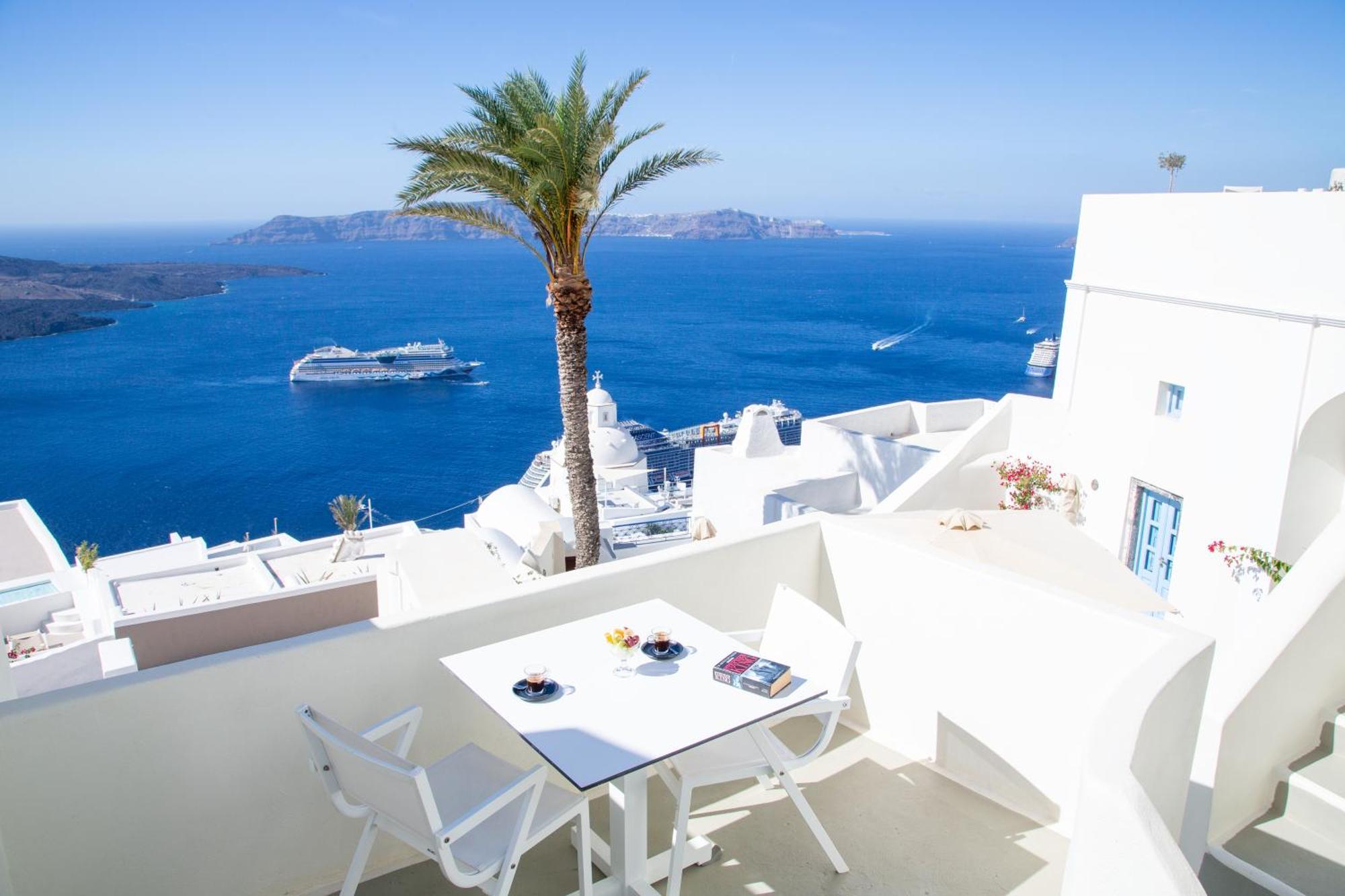 Pantelia Suites Fira  Extérieur photo