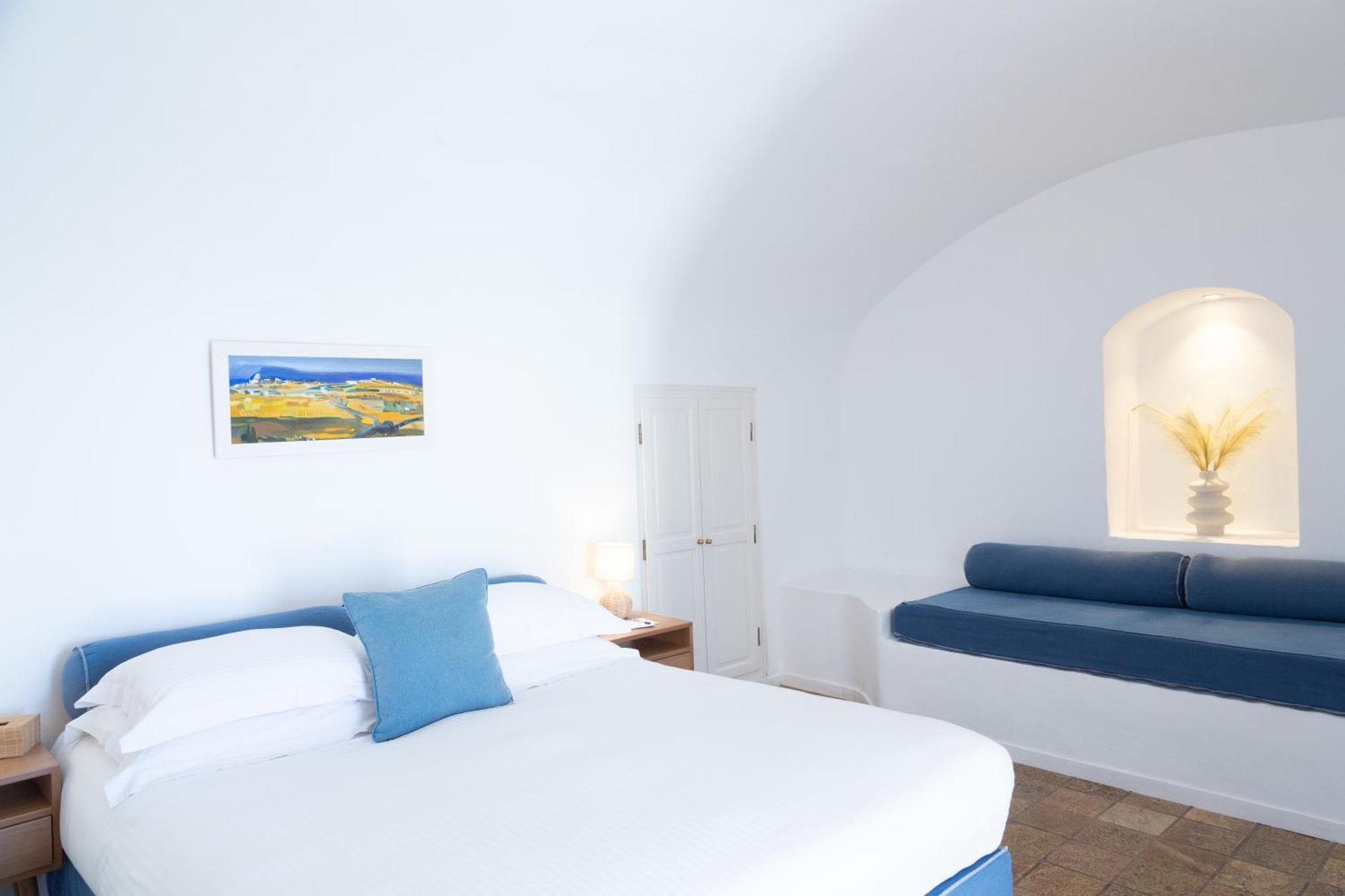 Pantelia Suites Fira  Extérieur photo