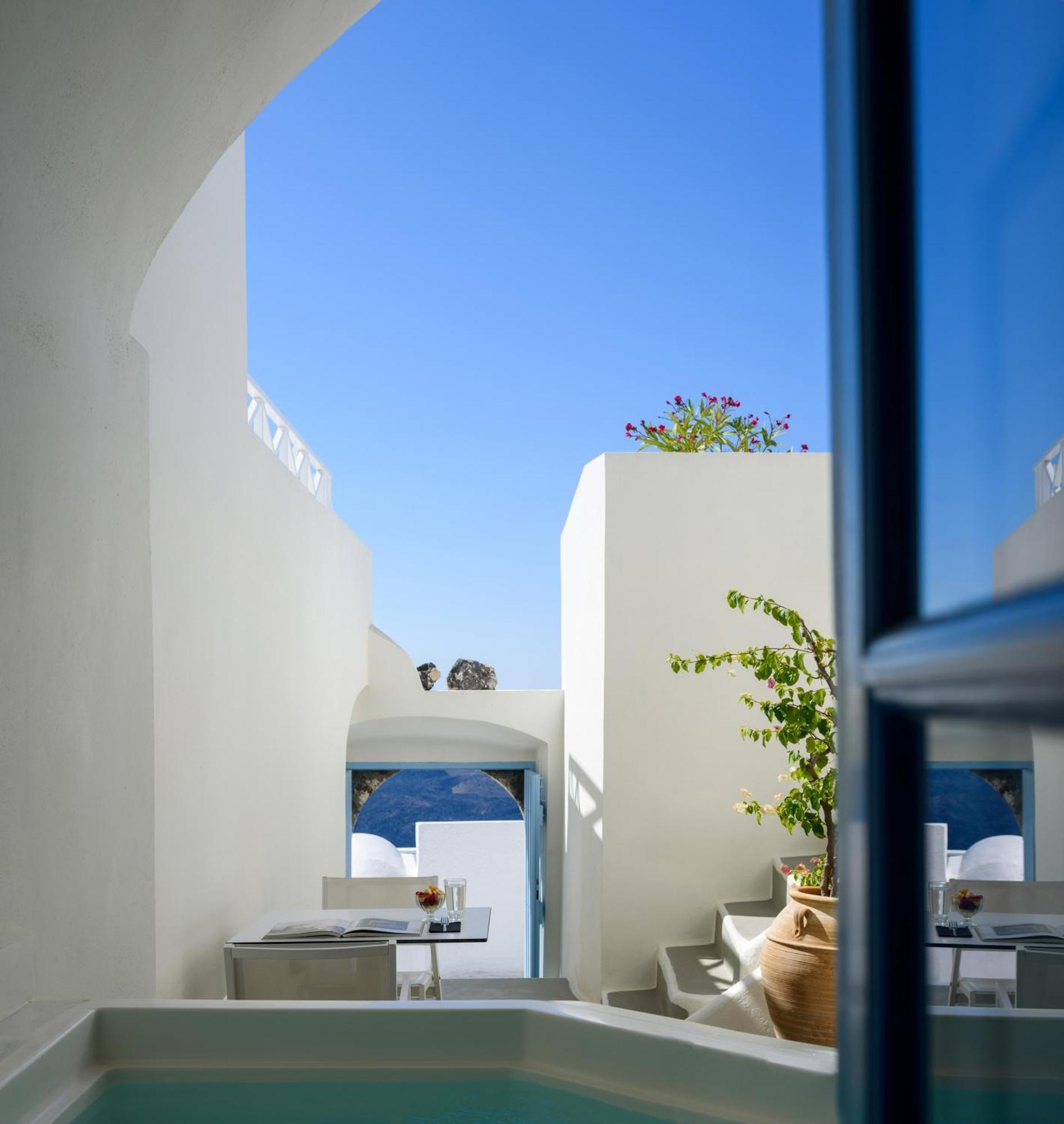 Pantelia Suites Fira  Extérieur photo