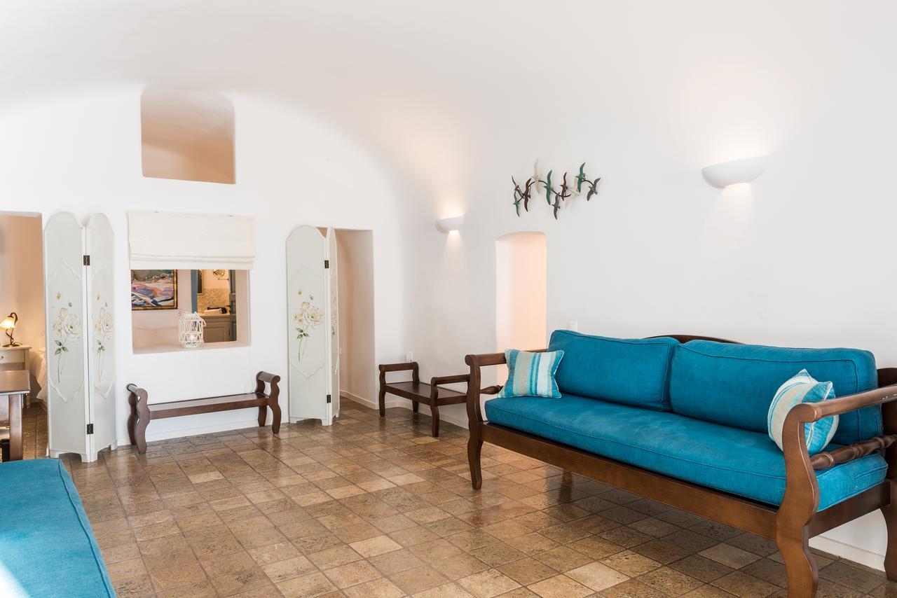 Pantelia Suites Fira  Extérieur photo